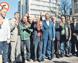 Mansur Yavaşa YSK önünde sahte senet protestosu: Sahtekar başkan istemiyoruz