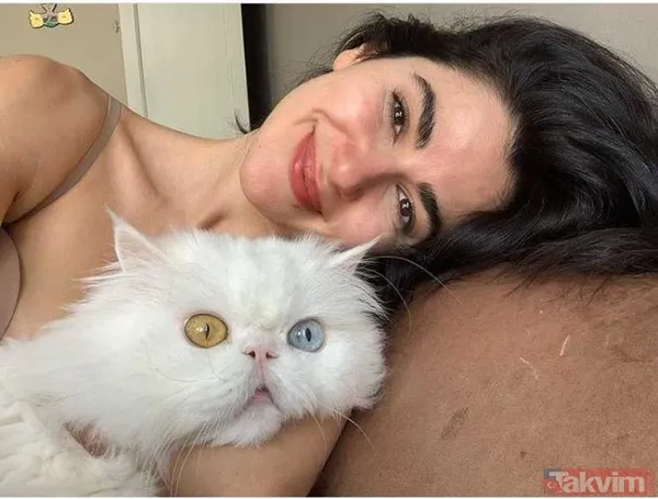 🏆 Beslenme Disiplini ✅ Sabahları Kahve İçmeyi Alışkanlık Haline Getirdi. ✅ Spor Düzenini Destekleyen Bir Diyet Uyguluyor. ✅ Tok Tutan Ve Kas Gelişimini...