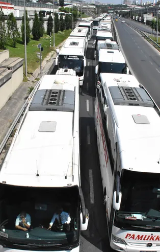 Son dakika haberi: 15 Temmuz Demokrasi Otogarı'nda seçim göçü