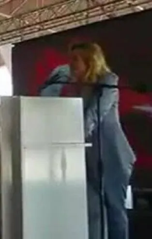 İYİ Parti Isparta Milletvekili Aylin Cesur'un skandal sözlerine AK Parti'den tepki: Biz dinlerken utandık, o söylerken utanmamış!