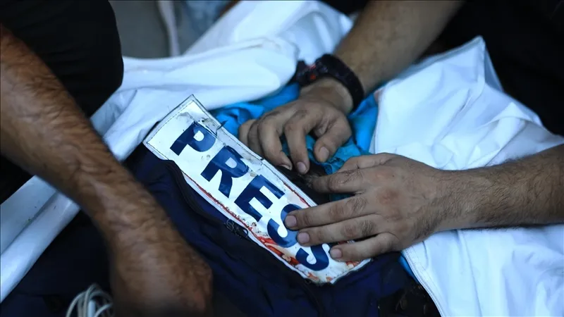 Birleşmiş Milletler, İsrail'in gazetecileri öldürmesine bir tepki daha | Heniye'nin suikasta uğradığı yeri görüntüleyeceklerdi-6