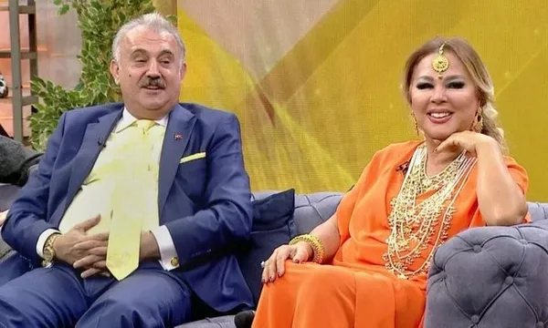 safiye-soymanin-aldatma-aciklamasini-duyanin-agzi-acik-kaldi-gozler-faik-ozturke-cevrildi-seda-sayanin-siki-do-1653259420701.jpeg Safiye Soyman’ın aldatma açıklamasını duyanın ağzı açık kaldı! Gözler Faik Öztürk’e çevrildi! Seda Sayan’ın sıkı dostu meğer...-8