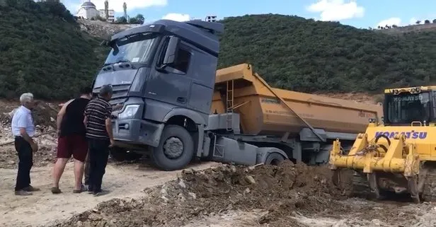 Sultangazi’deki döküm sahasında toprak kayması