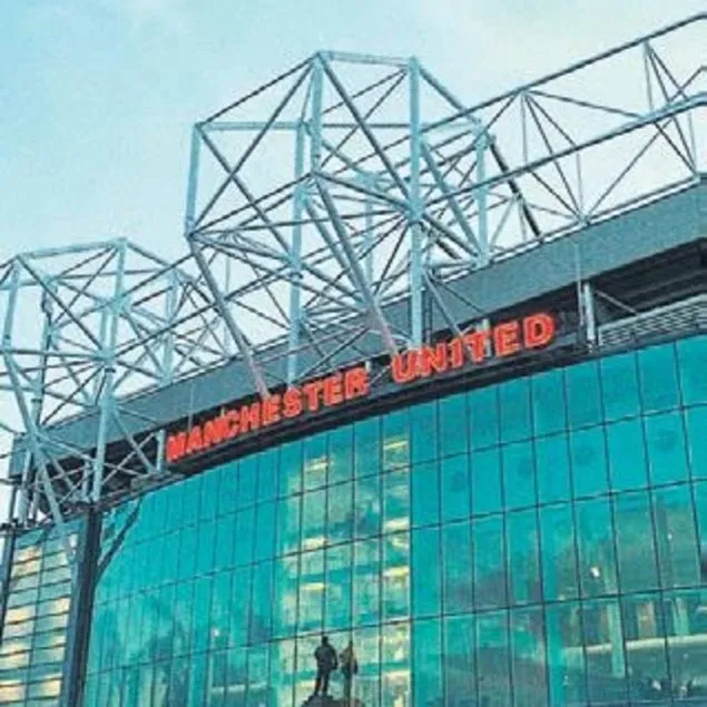 Manchester United mali sıkıntıda