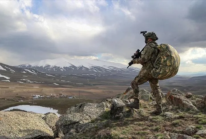 10 terörist etkisiz hale getirildi