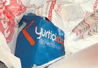 1778976130606.jpeg Hem VIP şoför hem rüşvet kuryesi! CHP'ye 100 bin dolar kargo poşetiyle geldi | Gökhan Cumalı'nın telefonundan Veli Ağbaba çıktı-4