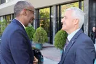 YÖK Başkan Vekili Naci Gündoğan Somali heyeti  ile buluştu. Afrika'ya eğitim yatırımıyla Türkiye'nin bölgedeki nüfuzu daha da artacak.