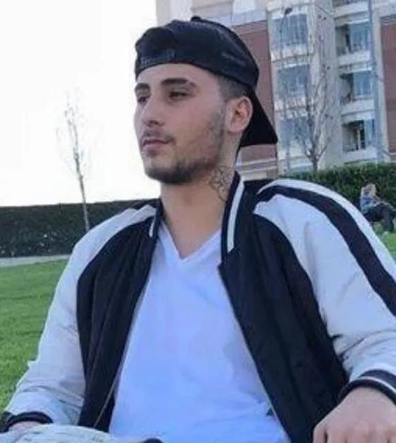 İstanbul'da dehşet: Otoparkta hızlı geçtin tartışmasında döverek öldürdüler!-2