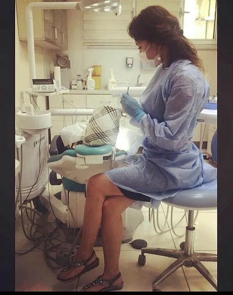 Son dakika: 20'lik diş hayatını kararttı! Akademisyen kadın dişçiye gitti sağ tarafı felç oldu-4