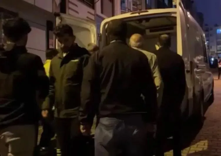 1716383777215.jpeg Yengesiyle bir oldu abisini fare zehri ile öldürdü! İstanbul'da korkunç olay-2