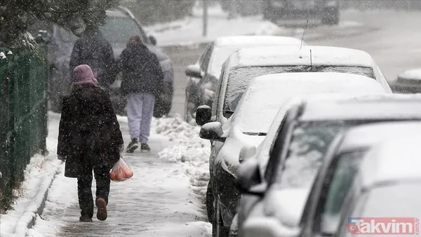Meteoroloji sarı kodla uyarmıştı: İstanbul'da kar yağışı başladı! Okullar tatil olacak mı? - 8