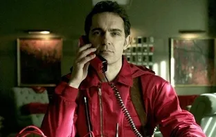 La Casa de Papel’in Berlin’i Pedro Alonso O’choro D&R’da hayranlarıyla buluşuyor! Kitabını imzalayacak