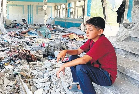 Savaşın çocukları diploma aldı