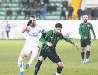 Akhisar kaçtı Menemenspor yakaladı