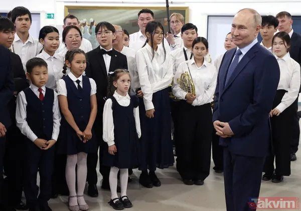 24 yıl sonra bir ilk! Rusya Devlet Başkanı Vladimir Putin resmi ziyaret çerçevesinde Kuzey Kore’ye geldi - 38