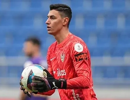 Berke Özer’e Lille kancası