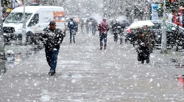 dikkatli-ve-tedbirli-olun-kar-yagisi-geliyor-turkiye-geneli-hava-durumu-1608568462883.jpeg