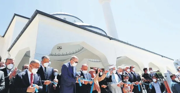 Başkan Recep Tayyip Erdoğan, dün Kilis’teki Yukarı Afrin Barajı açılışına katıldı