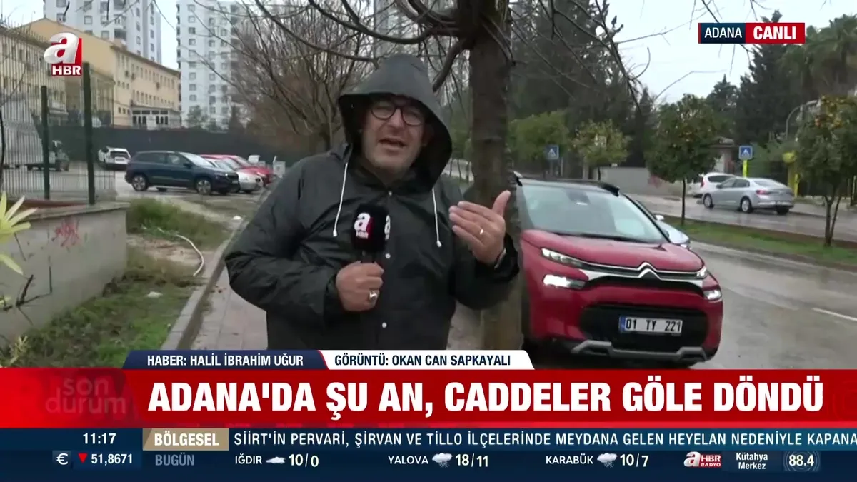 Adana'da sağanak! Caddeler göle döndü