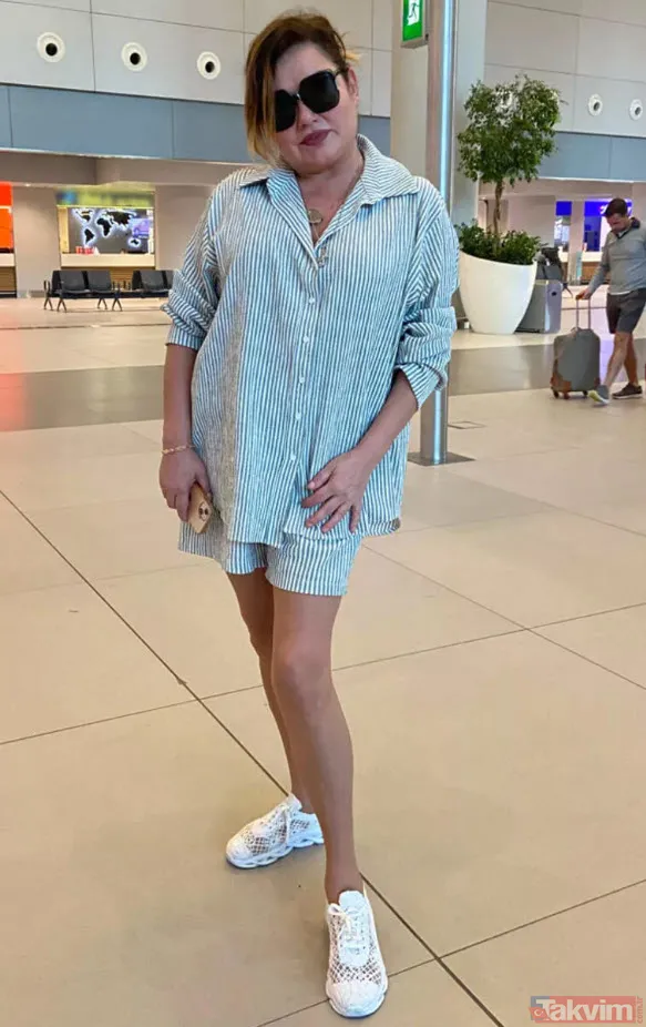 53 yaşındaki Deniz Seki son haliyle şaşkına çevirdi! Fazla kilolarını veren Deniz Seki süper minisiyle "Artık fitim" dedi - 16
