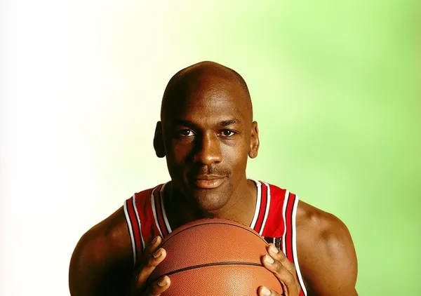 Hayat Micheal Jordan'a güzel! Kariyerinde milyarlarca dolarlık gelir elde etti-2