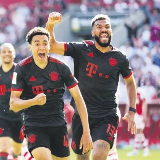 Bayern Münih’ten mucize şampiyonluk