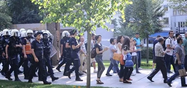 Gezi’de yine olay