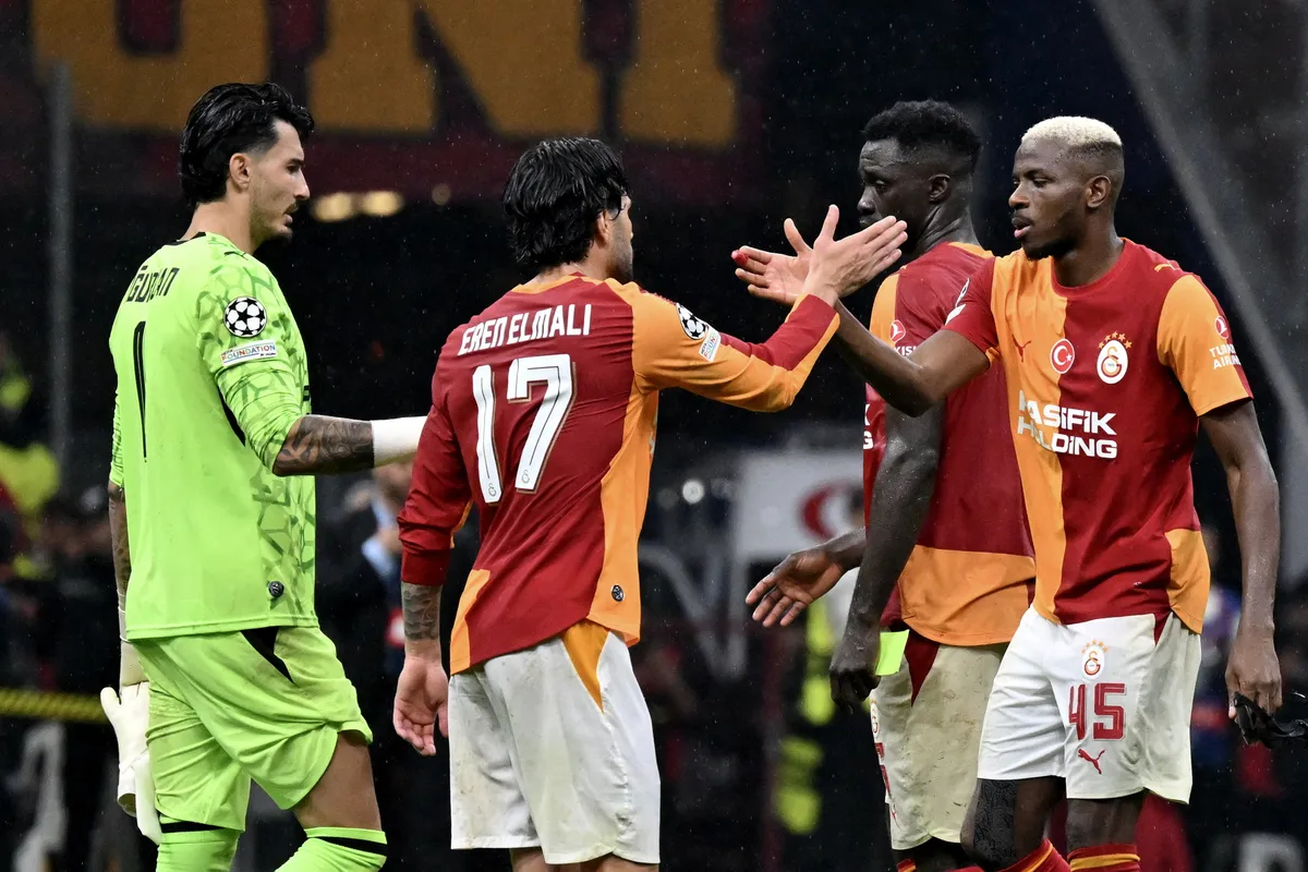 lille-galatasaray-uefa-sampiyonlar-ligi-maci-1792568251351.jpg Galatasaray Lille deplasmanında! Okan Buruk'tan sürpriz 11 tercihi-3