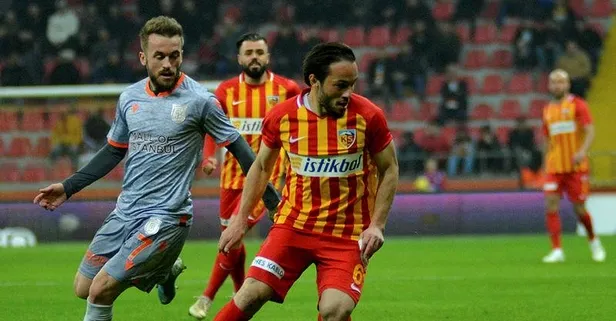 Başakşehir'den kritik 3 puan! Kayserispor 1-4 Başakşehir (MAÇ SONUCU)