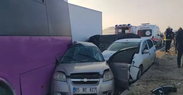 Van'da 21 araçlık zincirleme kaza: 2 ölü, 51 yaralı | Validen açıklama