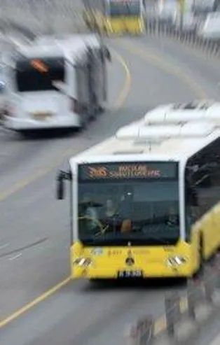 Metrobüste yıldırım aşkı