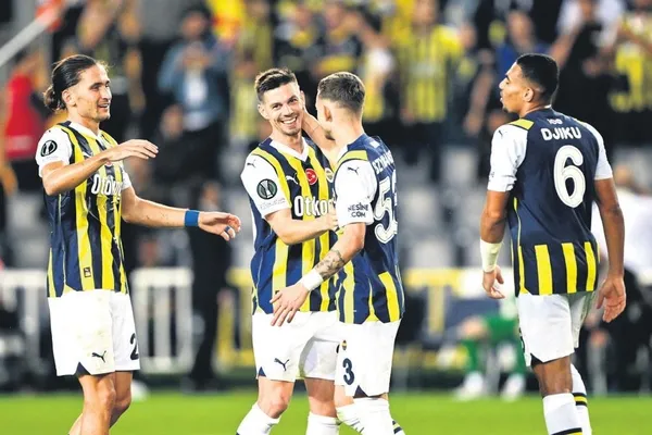 galatasarayin-arjantinli-yildizi-mauro-icardi-yine-gonulleri-fethetti-iste-o-goruntuler-1698875792820.jpeg Galatasaray’ın Arjantinli yıldızı Mauro Icardi yine gönülleri fethetti! İşte o görüntüler...-6