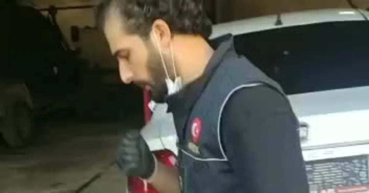 Hakkari'de uyuşturucu zulalı araç yakalandı!