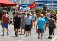 Türk vekilden Alman hükümetine kritik çağrı: Türkiyeye seyahat uyarısını kaldırın