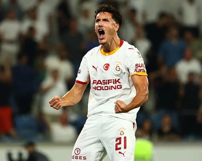 galatasaraydan-montellaya-deniz-gul-mesaji-aslandan-mesaj-var-gozler-montellada-1789459885326.jpeg Galatasaray'dan Montella'ya Deniz Gül mesajı!-4
