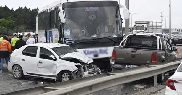 Son dakika: İstanbul’da katliam gibi kaza! Yolcu otobüsü karşı şeride daldı! Yaralılar var