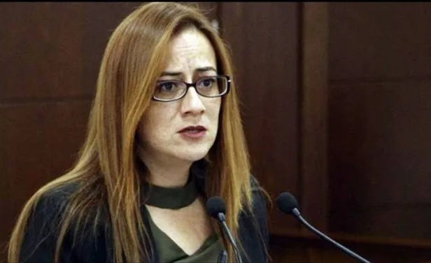 kktc-milletvekili-derya-dogus-kimdir-kac-yasinda-baskan-erdogani-hedef-aldi-kktc-milletvekili-derya-dogus-ne-d-1665052021513.jpg KKTC Milletvekili Derya Doğuş kimdir, kaç yaşında? Başkan Erdoğan'ı hedef aldı! KKTC Milletvekili Derya Doğuş ne dedi?-2