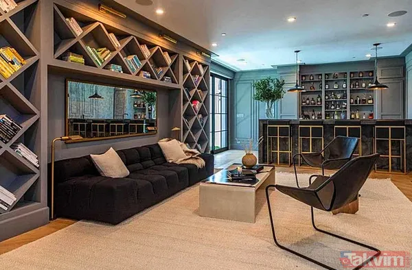 Rihanna hamile kaldığından beri giyinmiyor bu ne hal! Oscar'a tepeden tırnağa transparan! Açtıkça açıyor - 34