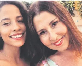 Doğum günü selfiesi