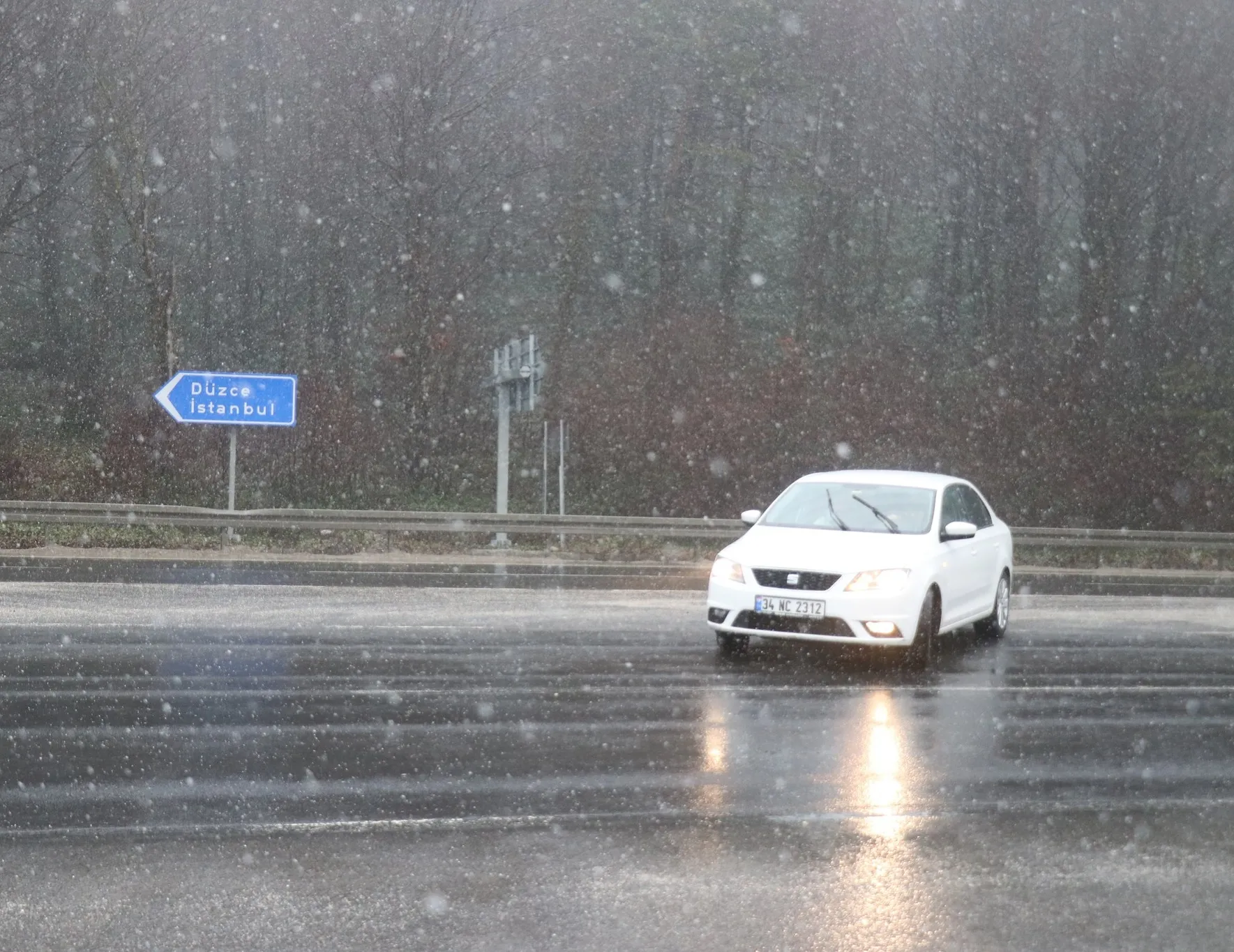 Bolu Dağı’nda kar yağışı başladı