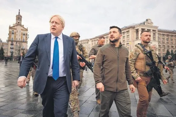 rusya-ukraynada-taktik-degistirerek-donbasin-tamamini-ele-gecirmek-istedi-1649628641097.jpeg Rusya, Ukrayna’da taktik değiştirerek Donbas’ın tamamını ele geçirmek istedi!-4