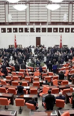 Anayasa görüşmelerine geçilmesi kabul edildi