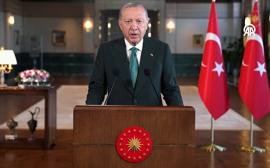 baskan-erdogandan-23uncu-imam-hatipliler-kurultayina-mesaj-basari-citasi-yukseliyor-1788600370276.jpeg Başkan Erdoğan'dan 23'üncü İmam Hatipliler Kurultayı'na mesaj: Başarı çıtası yükseliyor-3