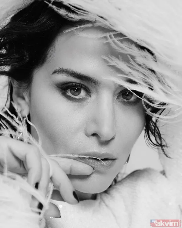 Belçim Bilgin'in Oğlu İle Yaptığı Sosyal Medya Paylaşımları İse Dikkat Çekti.