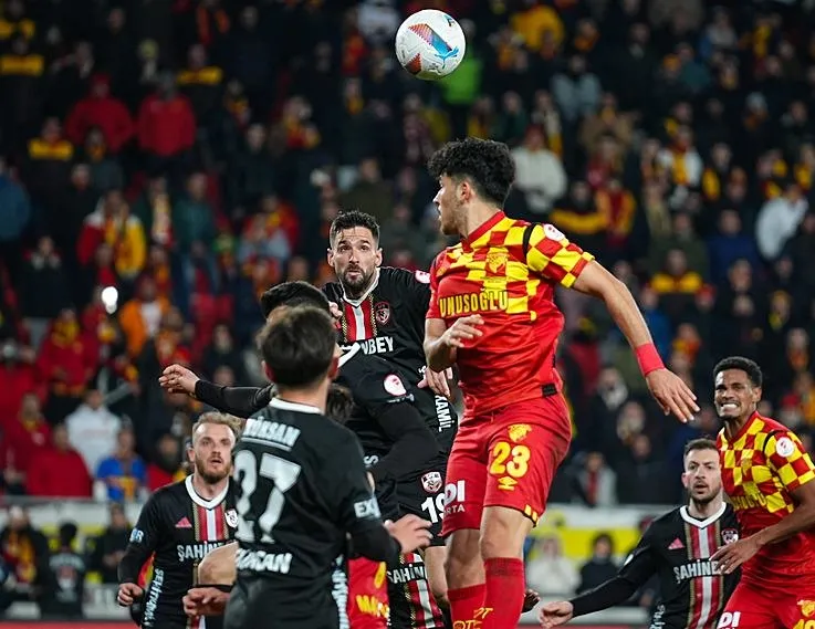 Göztepe 2’de 2 yaptı
