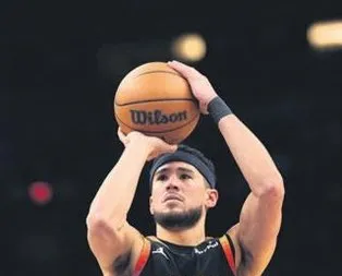 Devin Booker’dan 47 sayı