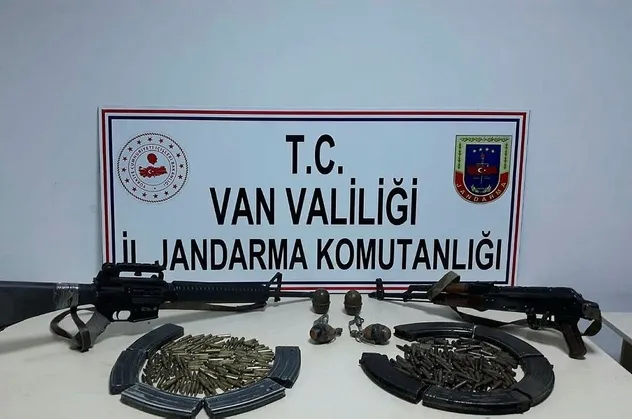 Van'da PKK'nın silah ve mühimmatı ele geçirildi
