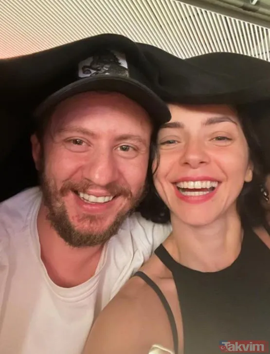 Evleneli 1 ay olmadan Merve Boluğur müjdeyi kendi ağzıyla verdi! Hamile olduğu iddia ediliyordu! Merve ve eşi Mert Aydın... - 4