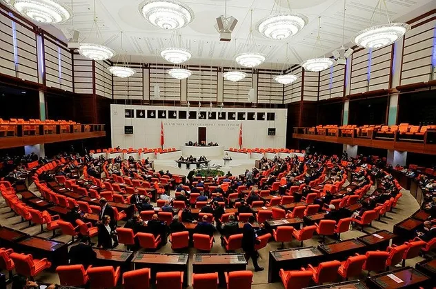 OHAL sonrası için hazırlanan kanun teklifinin ilk maddesi kabul edildi