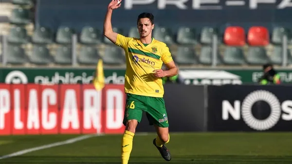 Eustaquio, Fabricio Bustos, Diego Rossi...Fenerbahçe transferin bitimine 1 hafta kala müthiş bir atak yaptı-4